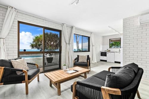 Salt & Stone Villa on the beach - Villa 4, Burrum Heads (foto 10)