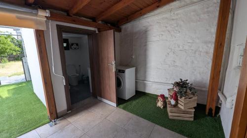 Garden, Avdira Stone Home, Your cozy escape in Avdhira