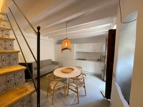 Charming House with Sea View in Estellencs