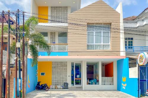 Entrée, SANS Stay Nagomi Gayamsari Semarang in Pedurungan