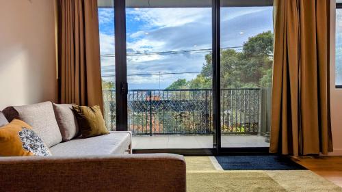 View, Burwood Rise Townhouse in Mount Waverley