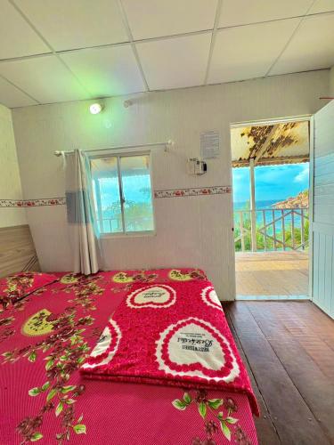 Đảo Bình Ba, Khách sạn view biển, tầng cao, không nhận khách quốc tế, phòng giường đôi, nhận cọc mới giữ phòng