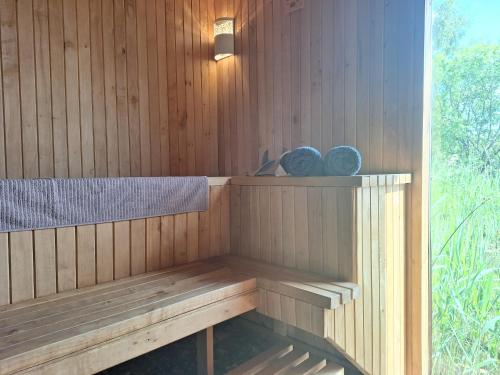 Sauna, Dzintarkrasts in Sala Parish