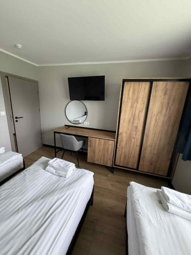 Hotel Kliper - main image