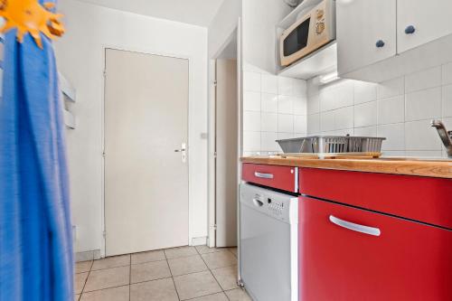 Studio Meublé 25m² Piscine Et Plage (Studio Meuble 25m² Piscine Et Plage) in Frejus városközpont