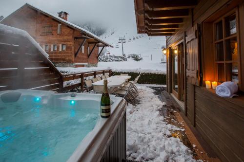 Simply Morzine - Chalet Carving in Morzine