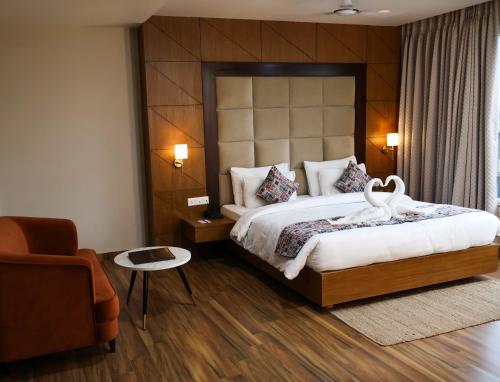 room detail thumbnail 1