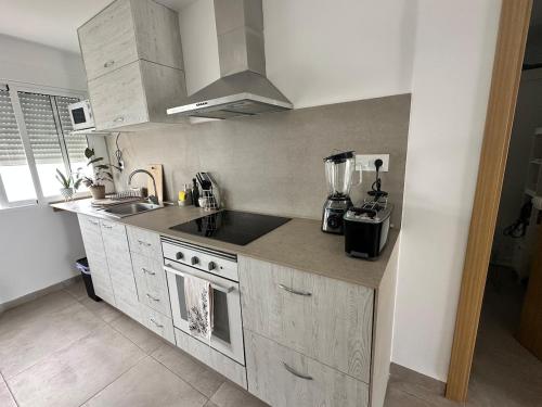 virtuve, Abadesa Apartments in Benetusser
