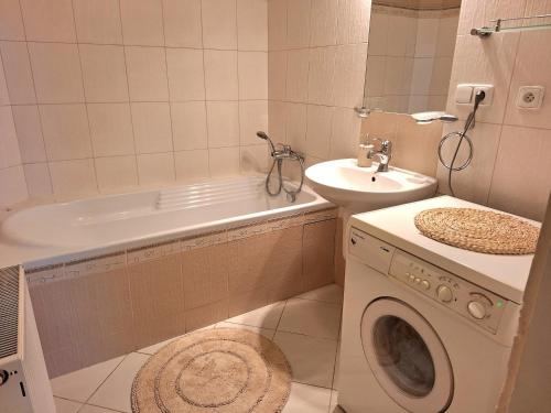 Apartment Boho - Old Town, Bratislava (photo 9)