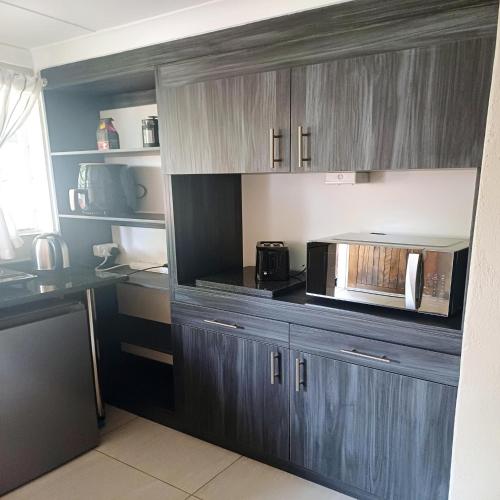 Fasiliti, Anna Africa Guest House in Pellissier