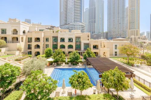 Allsopp & Allsopp - 1-Bedroom Apartment in Al Tajer Residence Oldtown - image 13