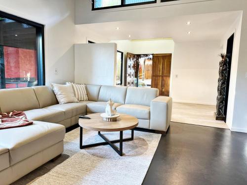 Palmaya - Bali-Inspired 5BR Beach Award Wining House in Corindi in Corindi Beach