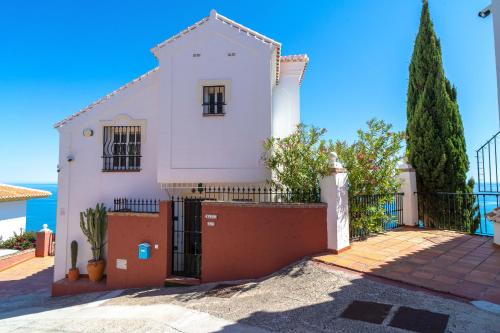 Villa with Private Pool image 6