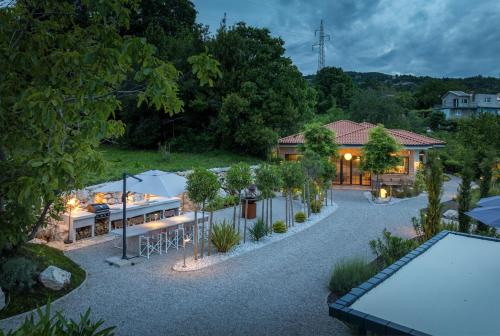 ทัศนียภาพภายนอกโรงแรม, Villa St Hedonist by Villsy in โปเลียเน