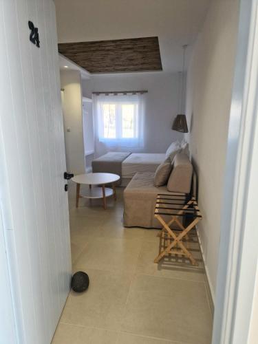 Ilias Place
