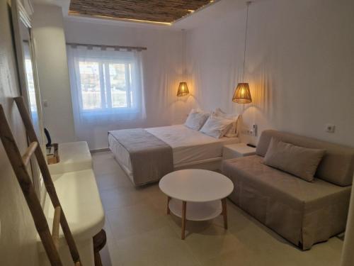 Ilias Place