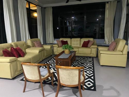 J Guest House in Kuala Penyu