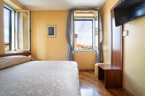 Hotel Peristil - main image