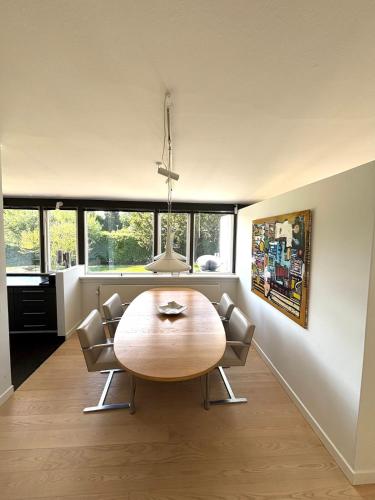 Seadmed, Spacious villa with beautiful garden and terrace in Rungsted