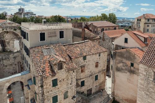 Hotel Peristil - image 6