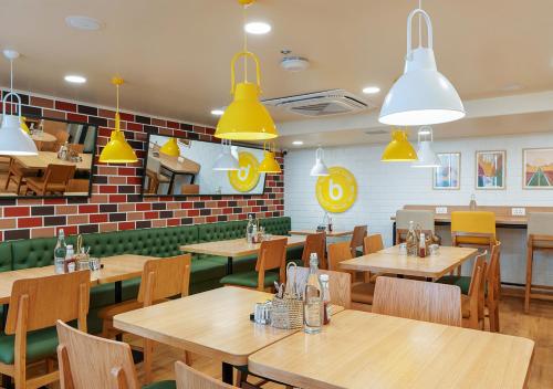 Bloom Hotel SG Highway in Sola