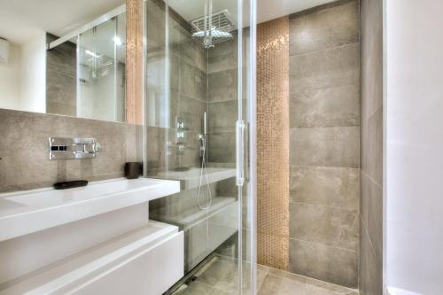 REF 1147 - Cannes Center - Apartment for rent, Cannes (photo 6)