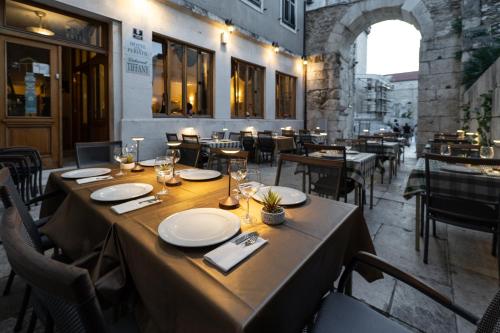 Restaurang, Hotel Peristil in Split