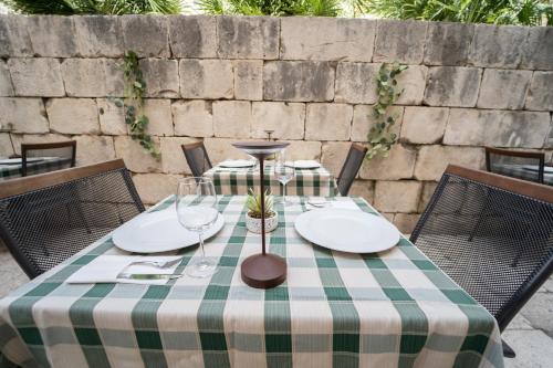 Hotel Peristil - image 10