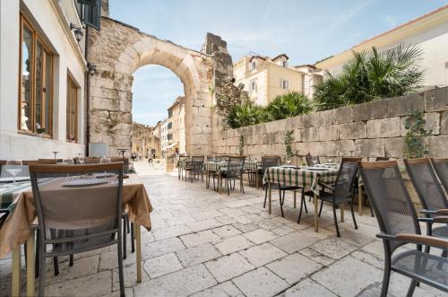 Restaurang, Hotel Peristil in Split