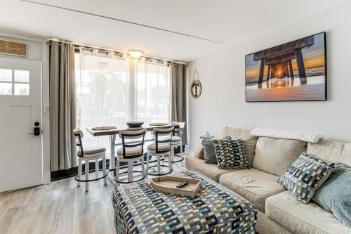 2 Blocks to Beach Modern Condo in North Wildwood! in North Wildwood, USA