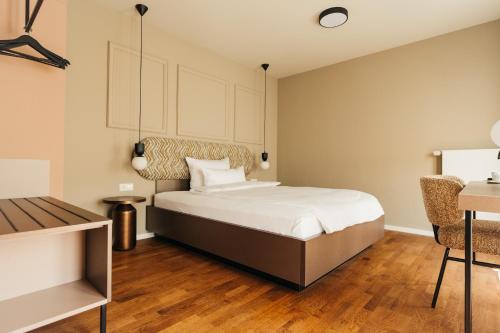 beppo Restaurant Suites in 巴克南