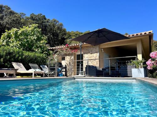 Villa with pool, sea view, Ste Lucie de Porto-Vecchio, Conca (foto 4)
