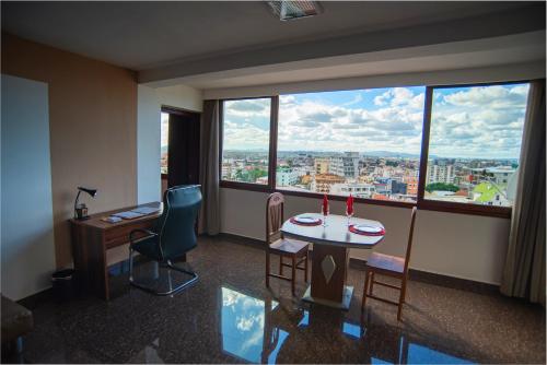 Apartment image 2