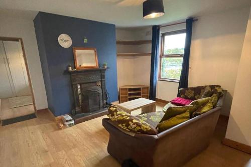 Cottage Retreat in Sligo- Sleeps4- Pet friendly in The Gateway