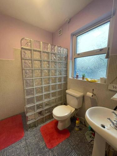 Bathroom, Cottage Retreat in Sligo- Sleeps4- Pet friendly in The Gateway