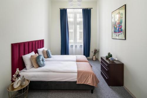 Five-Bedroom Apartment