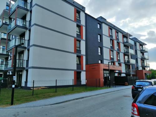 3-Bedroom Apartment with 2 Free Parking Spots - TAURON ARENA, Cracovia (foto 5)