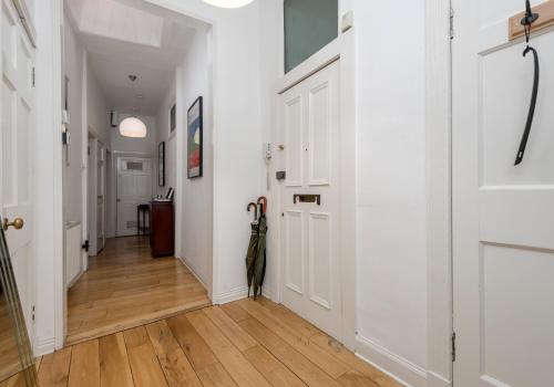 The Lothian Road Residence - image 4
