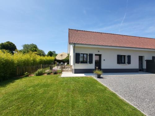 Gites Les Mondaines - Les hirondelles gîte à louer Favières