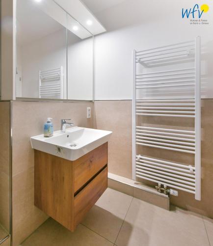 Apartment with Balcony image 7