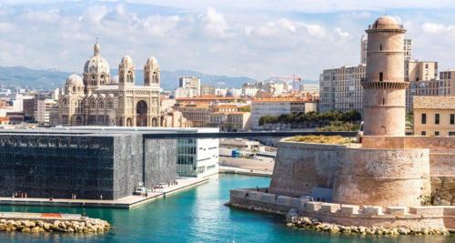 Yacht d'exception entièrement privatisé au Vieux-Port de Marseille, Marseille (photo 7)