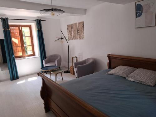 Appartement à la campagne (Appartement a la campagne) in Ruy-Montceau