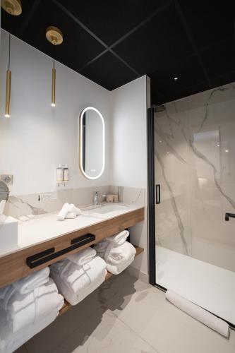 Suite, superior