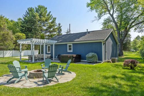 Bluestar Cottage - Hot Tub Pergola and Fire pit - image 11