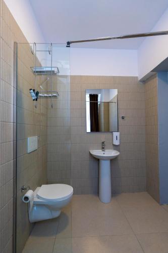 Gjuhadoli Hotel 2 - image 2