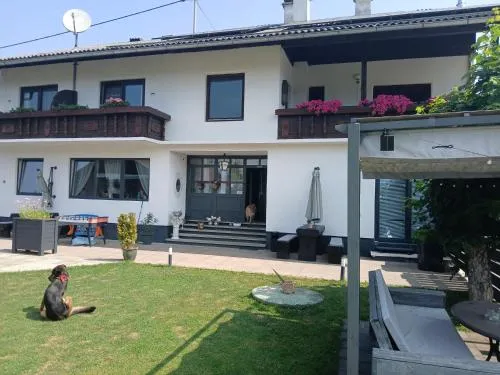 Pension Villa Louise in Sankt Kanzian am Klopeiner See, Österreich