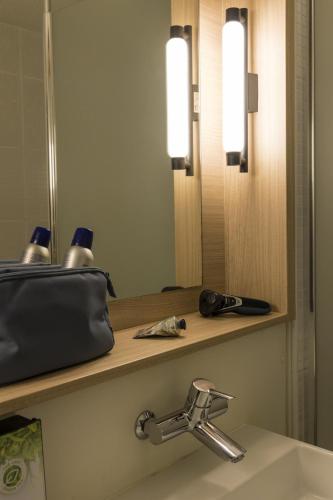 Double Room image 5