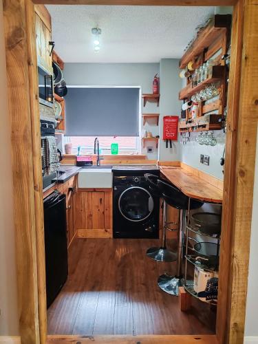 Taigh MhicDughaill sleeps 4 in Leachkin