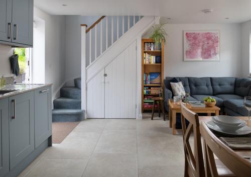 Kitchen, The Old Workshop, Monkton Combe - Elegant Countryside Retreat near Bath in Monton Combe