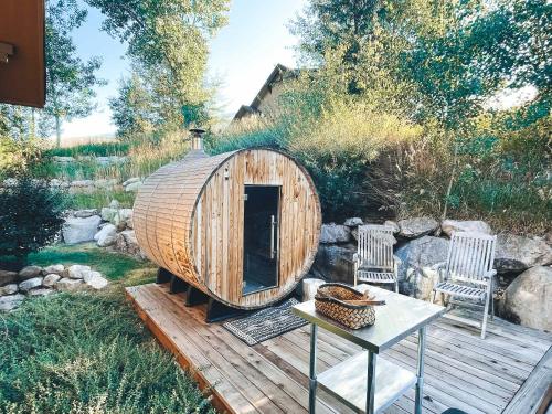 Powder Mountain 5 Bedroom Home Woodfired Sauna - image 11